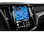 Volvo XC60 Plus Dark Recharge Plug-In Hybrid AWD