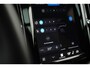 Volvo XC60 Plus Dark Recharge Plug-In Hybrid AWD