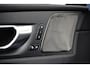 Volvo XC60 Plus Dark Recharge Plug-In Hybrid AWD