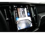Volvo XC60 Plus Dark Recharge Plug-In Hybrid AWD