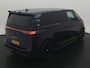 Volkswagen ID. Buzz Cargo Bulli Edition 79 kWh Discover Pro | Led Matrix |Assistance Plus |Open Close | Stoelverwarming | Wegklapb. Trekhaak | 19" LMV | Spoilerpakket
