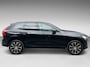 Volvo XC60 2.0 T8 AWD R-DESIGN BLACK-LINE BJ2023 455PK SOH-TEST LUCHTVERING/ PANO/LEDER/H&K/H-UP/360CAM