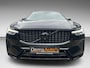 Volvo XC60 2.0 T8 AWD R-DESIGN BLACK-LINE BJ2023 455PK SOH-TEST LUCHTVERING/ PANO/LEDER/H&K/H-UP/360CAM