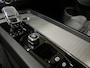 Volvo XC60 2.0 T8 AWD R-DESIGN BLACK-LINE BJ2023 455PK SOH 98,54% LUCHTVERING/ PANO/LEDER/H&K/H-UP/360CAM