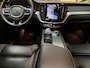 Volvo XC60 2.0 T8 AWD R-DESIGN BLACK-LINE BJ2023 455PK SOH-TEST LUCHTVERING/ PANO/LEDER/H&K/H-UP/360CAM