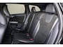 Volvo XC60 T5 R-Design - Panoramisch schuif-/kanteldak - Xenon-koplampen - Adaptive Cruise Control - Parkeerverwarming - Lederen bekleding - Verwarmbare voorstoelen - Elek. bedienbare voorstoelen - Keyless - Parkeersensoren - Parkeercamera - Gelaagde zijruiten - 20' LMV - trekhaak