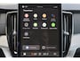 Volvo XC90 T8 Recharge AWD Ultra Dark Exec. Ed. - Luchtvering - Panorama/schuifdak - IntelliSafe Assist & Surround - 360º Camera - Bowers & Wilkins audio - Adaptieve LED koplampen - Verwarmde voorstoelen, stuur & achterbank - Parkeersensoren voor & achter - Elektr. bedienb. voorstoelen met geheugen - Geventileerde voorstoelen - Head up display - Draadloze tel. lader - Extra getint glas - Inklapbare trekhaak - 22' LMV
