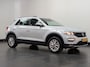 Volkswagen T-Roc 1.5 TSI 150 pk Style 7-DSG | Airco | Parkeersensoren | Navigatie |