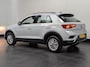 Volkswagen T-Roc 1.5 TSI 150 pk Style 7-DSG | Airco | Parkeersensoren | Navigatie |
