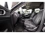 Volvo XC40 1.5 T5 Recharge Business Pro | Carplay | LED