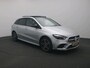 Mercedes-Benz B-klasse B 250 e Business Solution AMG | Distronic | Achteruitrijcamera | Panoramadak | Stoelverwarming voor | Spiegelpakket | Nightpakket
