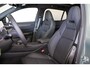 Lynk & Co 01 1.5 More - Panorama/schuifdak - Adaptieve Cruise control met stuurovername - Infinity Audio by Harman/Kardon - BLIS - Stoelverwarming voor - Adaptieve LED koplampen - Geïntegreerde dashcam voor - Elektr. bedienb. achterklep - Draadloze Apple Carplay & Android Auto - Keyless Entry & drive - 20' LMV