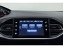 Peugeot 308 1.2 PureTech Active | Leren stuur | Cruise control | Climate control | Lichtmetalen velgen 16" | Regensensor | Climate control | Parkeersensoren | Trekhaak | Navigatie | Stuurbediening | Audio instalatiesysteem