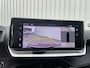 Peugeot 208 1.2 Hybrid 110 e-DCS6 GT | Panoramadak | Leder/Alcantara | Stoelverwarming | 360° camera | Dodehoek Detectie | Apple Carplay/Android Auto