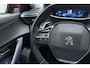 Peugeot 2008 1.2 PureTech Allure 130pk | Automaat | Navigatie | Camera | Trekhaak | Climate Control | Cruise Control | Apple carplay - Android Auto