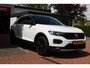 Volkswagen T-Roc 2.0 TSI DSG *Sport* | Carplay | Adaptive Cruise & Climate Control | Stoelverwarming | PDC | Privacy | Navigatie | Bluetooth |
