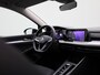 Volkswagen Golf Variant 1.5 eTSI Life Business Automaat | Apple CarPlay/Android Auto | Cruise Control Adaptief | Parkeersensoren | Automatische Airco | Stoel verwarming | Sfeerverlichting