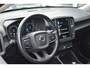 Volvo XC40 T2 Core | Automaat | Parkeer Camera | Navigatie Systeem | Parkeer Assist Front + Rear | All Season banden | Apple Carplay/Android Auto | Climate Control | Cruise Control |