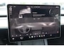 Tesla Model Y Long Range AWD 75 kWh Enhanced Autopilot/Nederlandse auto/Afneembare trekhaak/Stoelverwarming/Stuurverwarming/Achteruitrijcamera/Parkeersensoren rondom/Lederen bekleding