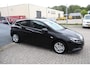Opel Astra 1.0 Innovation Parkeersensoren rondom/Cruise control/Climate control/Navigatie/Bluetooth/Licht metalen velgen