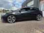 Opel Astra GTC 1.6 Turbo Sport met leer en parkeersensoren en navigatie en bluetooth en cruise controle en airco