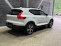 Volvo XC40 2.0 B3 Plus Dark | ACC | 360° Camera | Harman/Kardon | Memory | Stoel+Stuurverwarming | 19 Inch