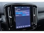Volvo XC40 2.0 B3 Plus Dark | ACC | 360° Camera | Harman/Kardon | Memory | Stoel+Stuurverwarming | 19 Inch