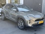 Toyota Yaris Cross 1.5 Hybrid 115 First Edition Parkeersensoren V+A | Blind spot | Stoelverwarming | Climate control