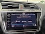 Volkswagen Tiguan 1.5 TSI R-Line Business+ Eerste eigenaar Dealer onderhouden