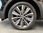 Renault Kadjar 1.2 TCe BOSE NAVIGATIE CRUISE CONTROL STOELVERWARMING KEYLESS GO RIJSTROOKSENSOREN DODEHOEKSENSOREN ACHTERUITRIJCAMERA ELECTRISCHE TREKHAAK ZEER MOOI !!