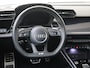 Audi A3 Limousine 35 TFSI S edition | Panoramadak | SONOS audio | Carbon exterieur pakket | LED matrix verlichting | Parkeerassistent | Adaptieve cruise control | Sfeerverlichting | Navigatie Plus |