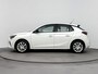 Opel Corsa Edition 50kWh | 1ste eigenaar | Stuurverwarming | Parkeersensoren | Navigatie | AppleCarPlay/Android | AUTOMAAT
