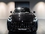 Maserati Grecale 2.0 MHEV GT 300pk | 2 jaar garantie | Stoel- en stuurverwarming | Leder | Panoramadak | 20" velgen | Head Up Display | All Season