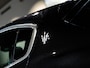 Maserati Grecale 2.0 MHEV GT 300pk | 2 jaar garantie | Stoel- en stuurverwarming | Leder | Panoramadak | 20" velgen | Head Up Display | All Season