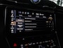 Maserati Grecale 2.0 MHEV GT 300pk | 2 jaar garantie | Stoel- en stuurverwarming | Leder | Panoramadak | 20" velgen | Head Up Display | All Season
