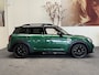 MINI Countryman 1.5 COOPER S E ALL4 CHILI AUTOMAAT PANORAMADAK HEAD-UP DISPLAY ADAPTIVE CRUISE CONTROL NAVIGATIE STOEL EN VOORRUITVERWARMING ELK. SCHUIF KANTELDAK KEYLESS GO ACHTERUITRIJCAMERA