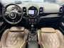 MINI Countryman 1.5 COOPER S E ALL4 CHILI AUTOMAAT PANORAMADAK HEAD-UP DISPLAY ADAPTIVE CRUISE CONTROL NAVIGATIE STOEL EN VOORRUITVERWARMING ELK. SCHUIF KANTELDAK KEYLESS GO ACHTERUITRIJCAMERA