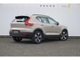 Volvo XC40 211PK Automaat B4 Plus Dark / Trekhaak / Navigatie / Adaptive Cruise / Harman Kardon / Stuur- & Stoelverwarming / Elektrische achterklep / Achteruitrijcamera / Elektrische stoelverst. met geheugen