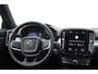 Volvo XC40 211PK Automaat B4 Plus Dark / Trekhaak / Navigatie / Adaptive Cruise / Harman Kardon / Stuur- & Stoelverwarming / Elektrische achterklep / Achteruitrijcamera / Elektrische stoelverst. met geheugen