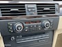 BMW 3-Serie 320i Executive / 62DKM ! / LEDER / XENON