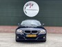 BMW 3-Serie 320i Executive / 62DKM ! / LEDER / XENON