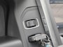 Volvo XC60 T5 240PK Automaat Summum | BLIS | Trekhaak | Parkeersensoren Achter | 18''