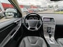 Volvo XC60 T5 240PK Automaat Summum | BLIS | Trekhaak | Parkeersensoren Achter | 18''