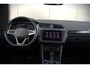 Volkswagen Tiguan 1.4 TSI eHybrid Elegance Business | Stoelverwarming | Stuurverwarming | Massage | iQ Light | Trekhaak | Ambiance Verlichting | Adaptive Cruise Control | Keyless | Apple Carplay | Navigatie | SOH 85,33%