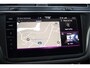 Volkswagen Tiguan 1.4 TSI eHybrid Elegance Business | Stoelverwarming | Stuurverwarming | Massage | iQ Light | Trekhaak | Ambiance Verlichting | Adaptive Cruise Control | Keyless | Apple Carplay | Navigatie | SOH 85,33%