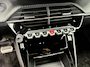 Peugeot 2008 1.2 Hybrid 145 GT | Elektrische stoelen | Adaptieve cruise control | Stoelverwarming | Camera voor | Apple Carplay/Android auto