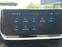 Peugeot 2008 1.2T 130pk Allure Pack Automaat | Climate control | Navigatie via Apple / Android | 17" Lm velgen | Adaptieve cruise control | Dode hoek detectie