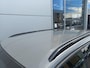 Peugeot 2008 1.2T 130pk Allure Pack Automaat | Climate control | Navigatie via Apple / Android | 17" Lm velgen | Adaptieve cruise control | Dode hoek detectie
