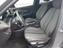 Peugeot 2008 1.2T 130pk Allure Pack Automaat | Climate control | Navigatie via Apple / Android | 17" Lm velgen | Adaptieve cruise control | Dode hoek detectie