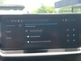 Peugeot 2008 1.2T 130pk Allure Pack Automaat | Climate control | Navigatie via Apple / Android | 17" Lm velgen | Adaptieve cruise control | Dode hoek detectie